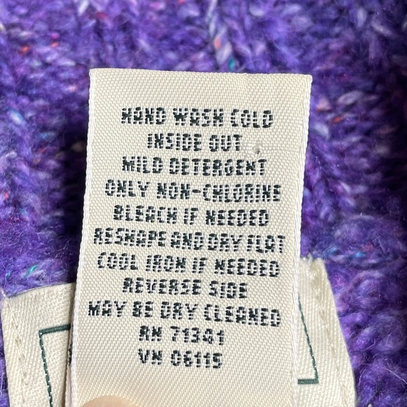 LL Bean Cardigan Sweater Women Sz M  Wool Blend Cable Knit Purple Button Front - Picture 6 of 6